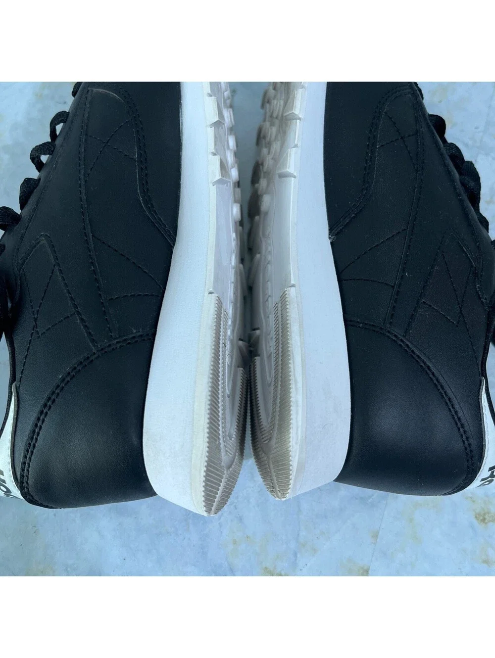 Reebok Classic Leather Womens Sz 7.5 Shoe Black Floral Athletic Trainer Sneakers